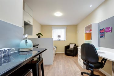 1 bed studio, Dean Street, City Centre, Bangor, LL571US - Image 2